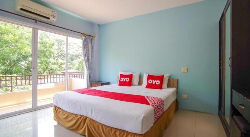 Oyo384萨拜迪酒店 大城 外观 照片